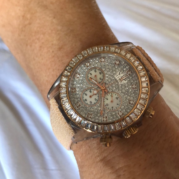 Watch - Picture 6 of 6